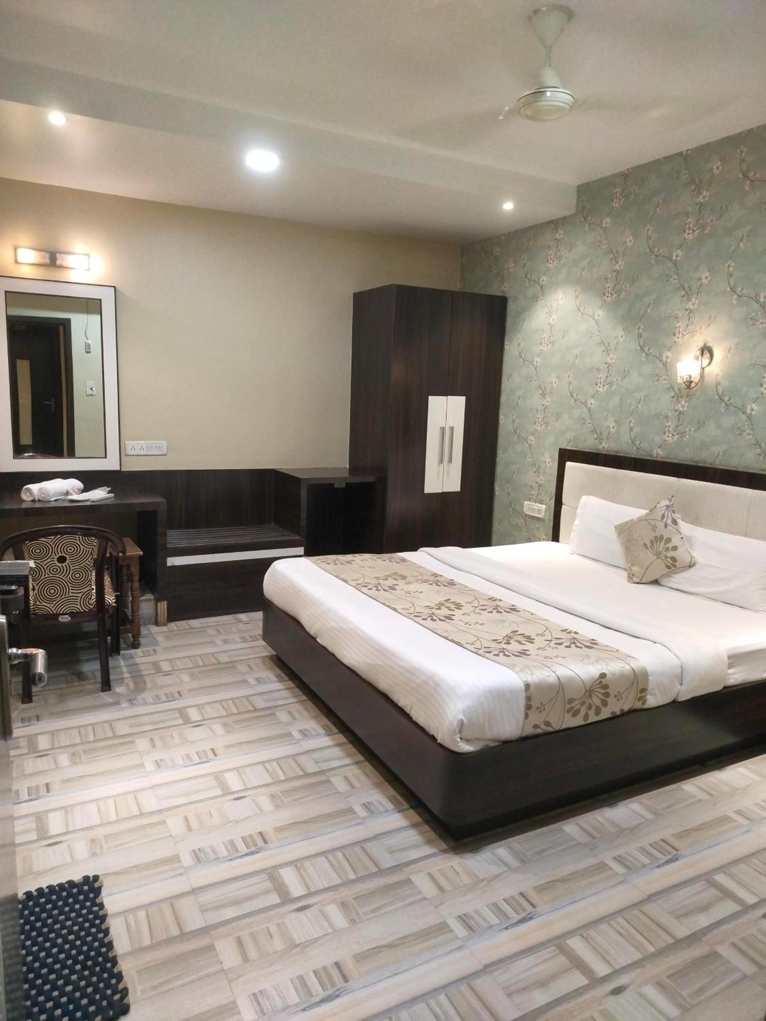 Royal Guest House Βαρανάσι Εξωτερικό φωτογραφία